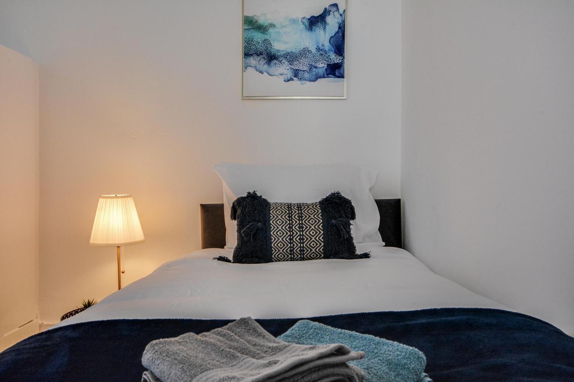 Stay With Alexandra 2 Free Parking - High Speed Free Wifi Liverpool Exterior photo